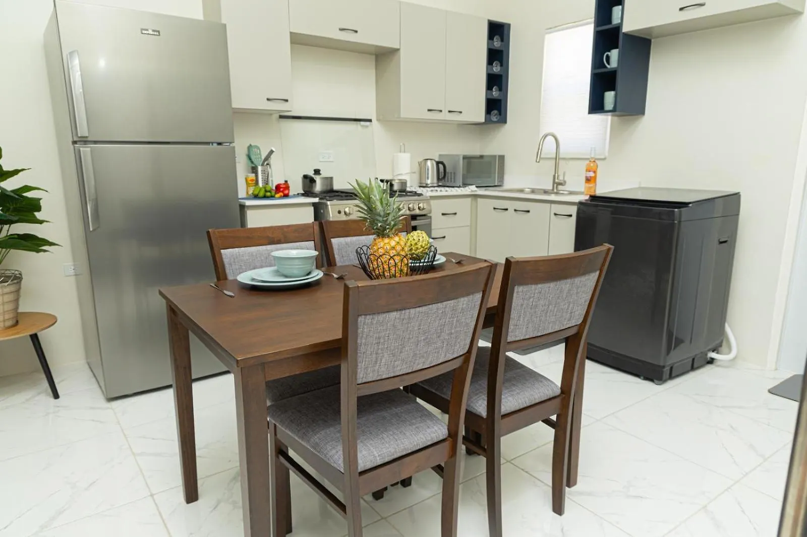 Phoenix Park Villas - Portmore - 10Mins To Beach